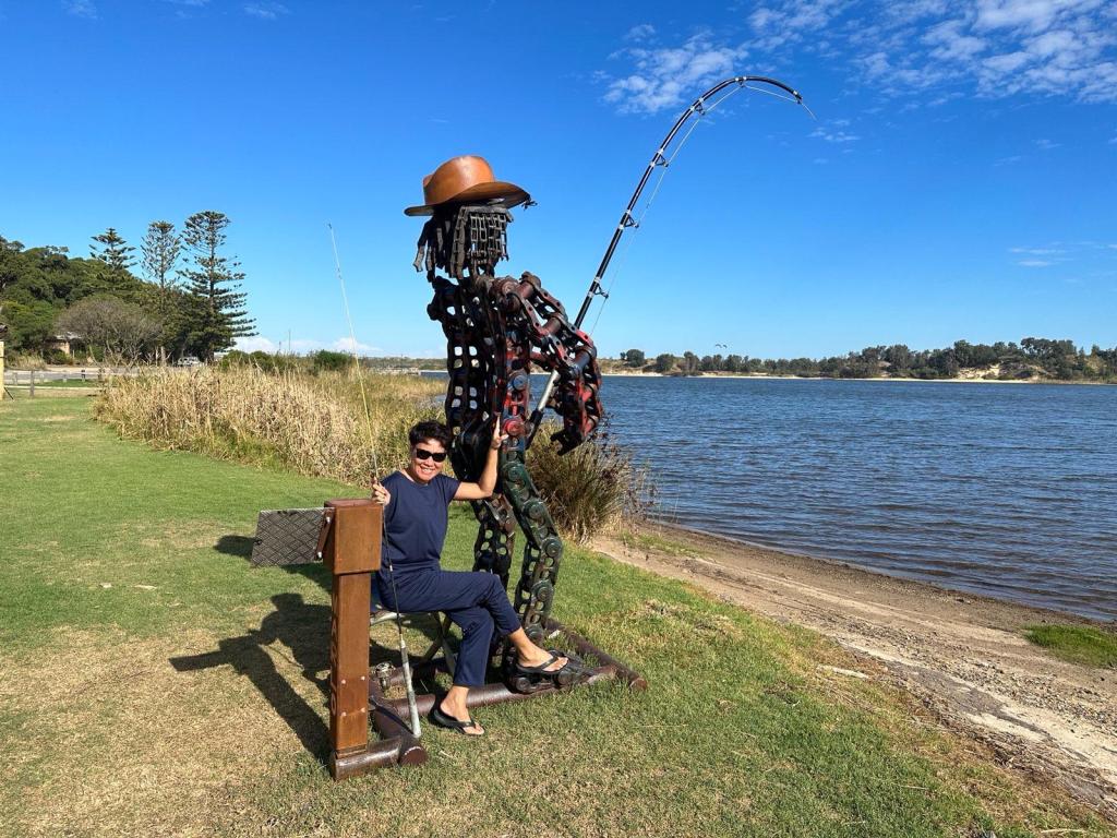 Ninety percent of the material used to make the Snowy River Fisherman came from equipment used to fight the 2019/20 bushfires.